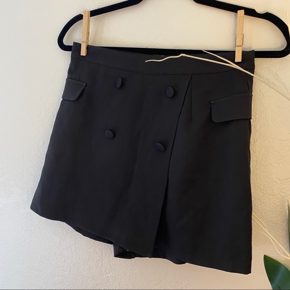 Overlay Skort - Picture 4 of 9